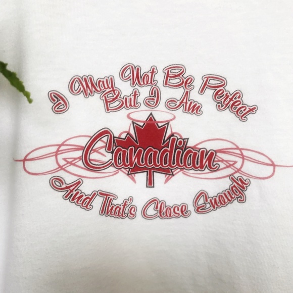 T-Shirt - Picture 4 of 5